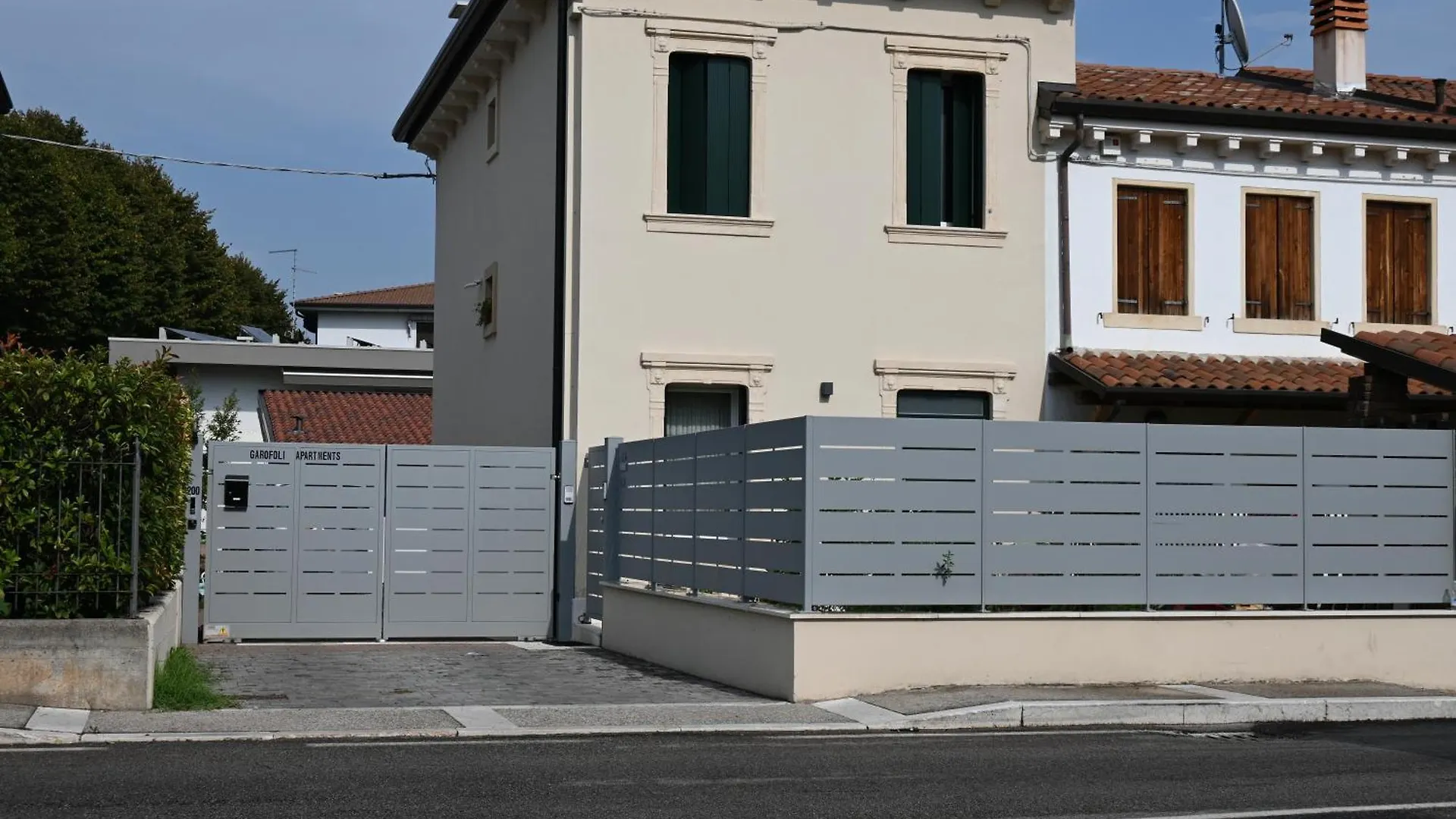 Garofoli Apartments San Giovanni Lupatoto Italy